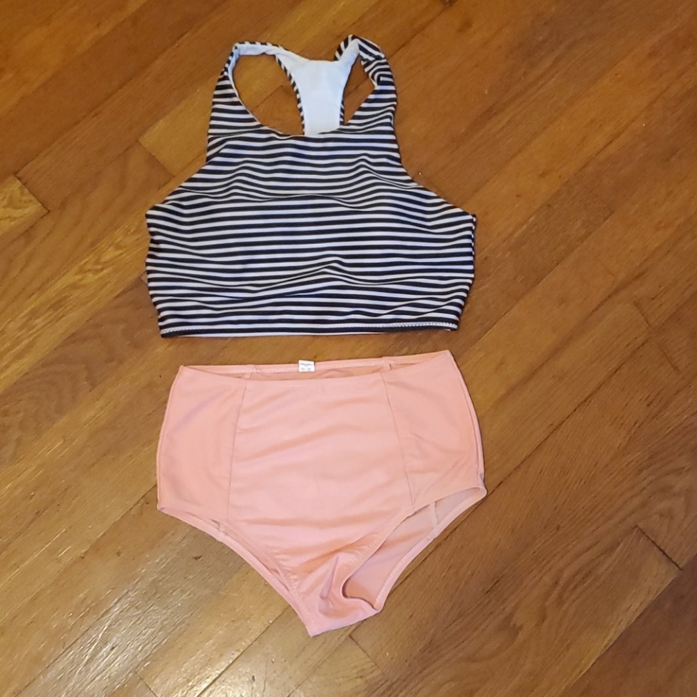 Bathing suit
